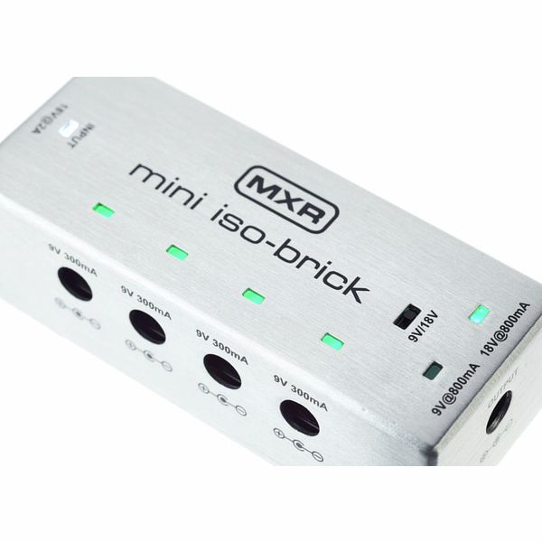 MXR M-239 Mini Iso Brick (napajanje za više pedala)